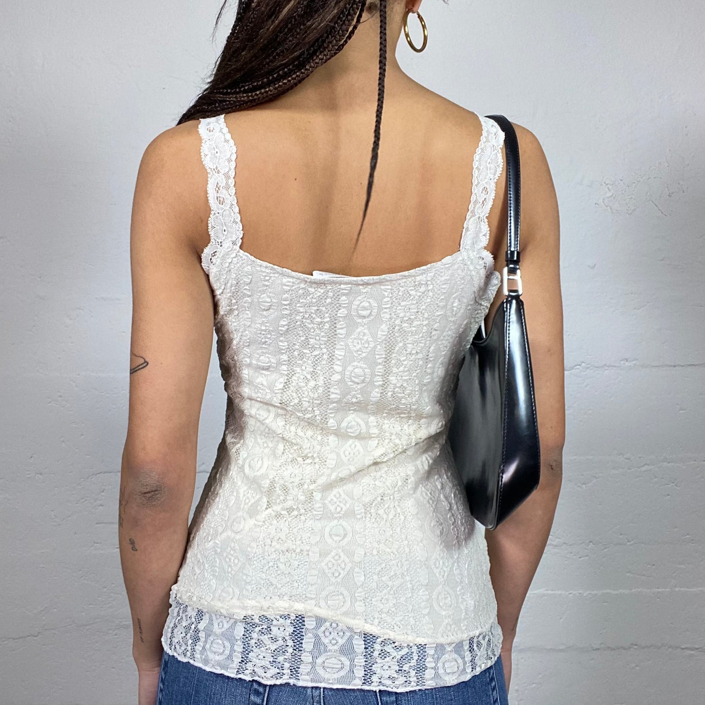 Vintage 2000's Coquette White Top with Delicate Lace Work Material (S)