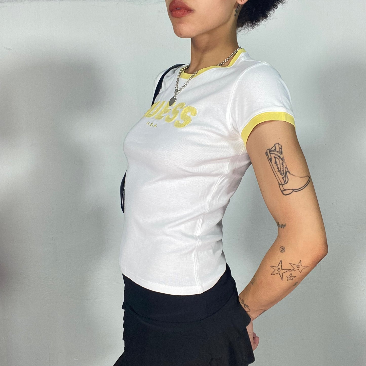 Vintage 2000's Archive Guess White Baby Tee with Yellow Trim and Logo Print (S)