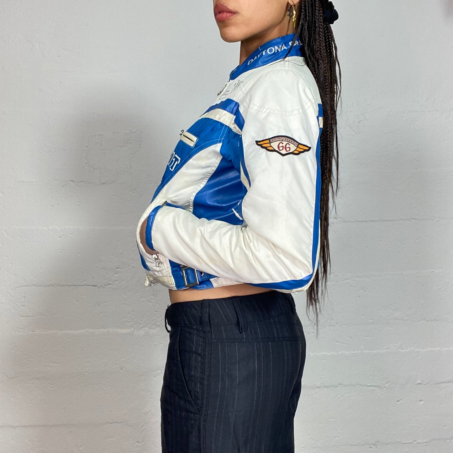 Vintage 2000's Sporty White and Blue Leather Short Racer Jacket with "Circuit Competition" and Patches Details (S)