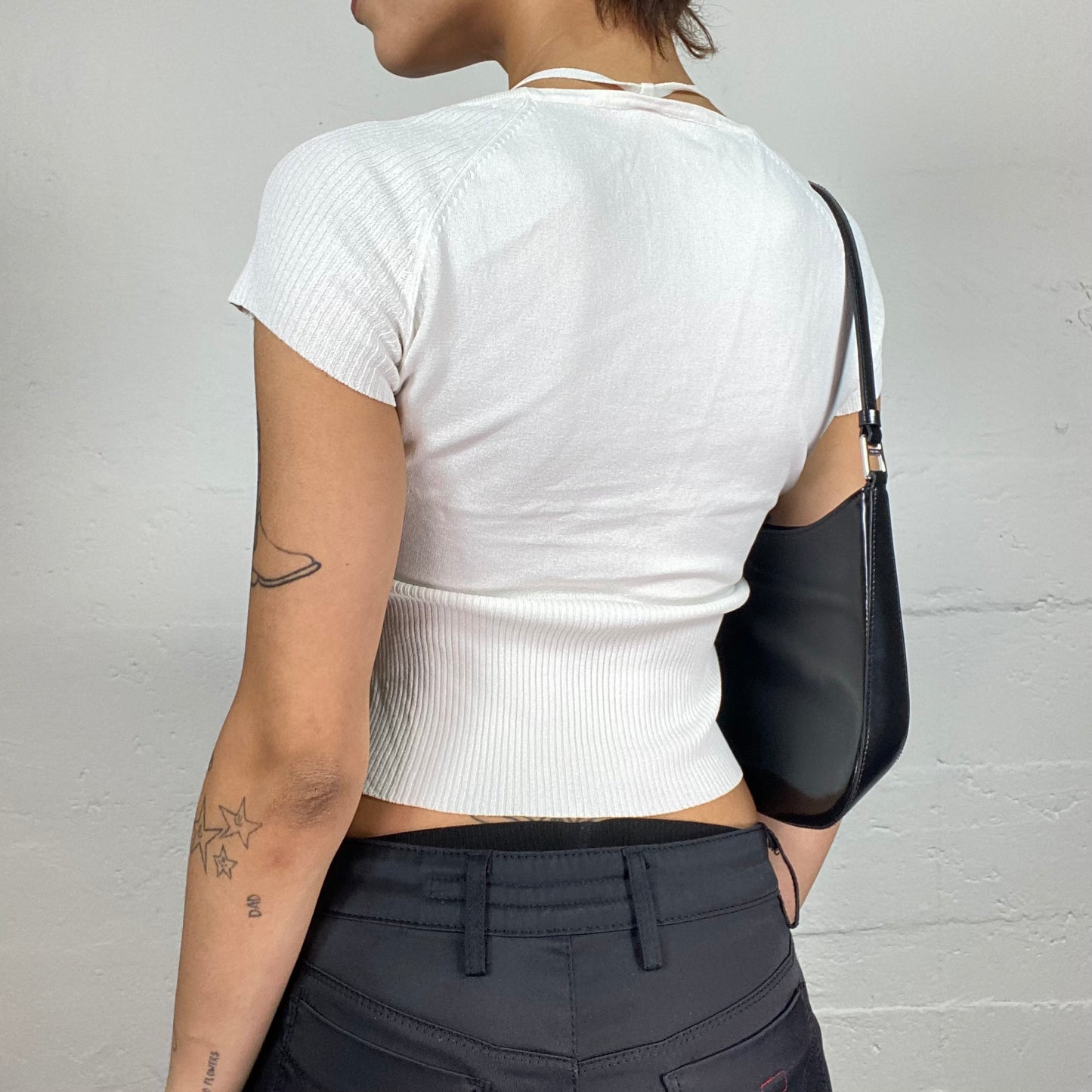Vintage 2000's Downtown Girl White Maille Crop Top (S)