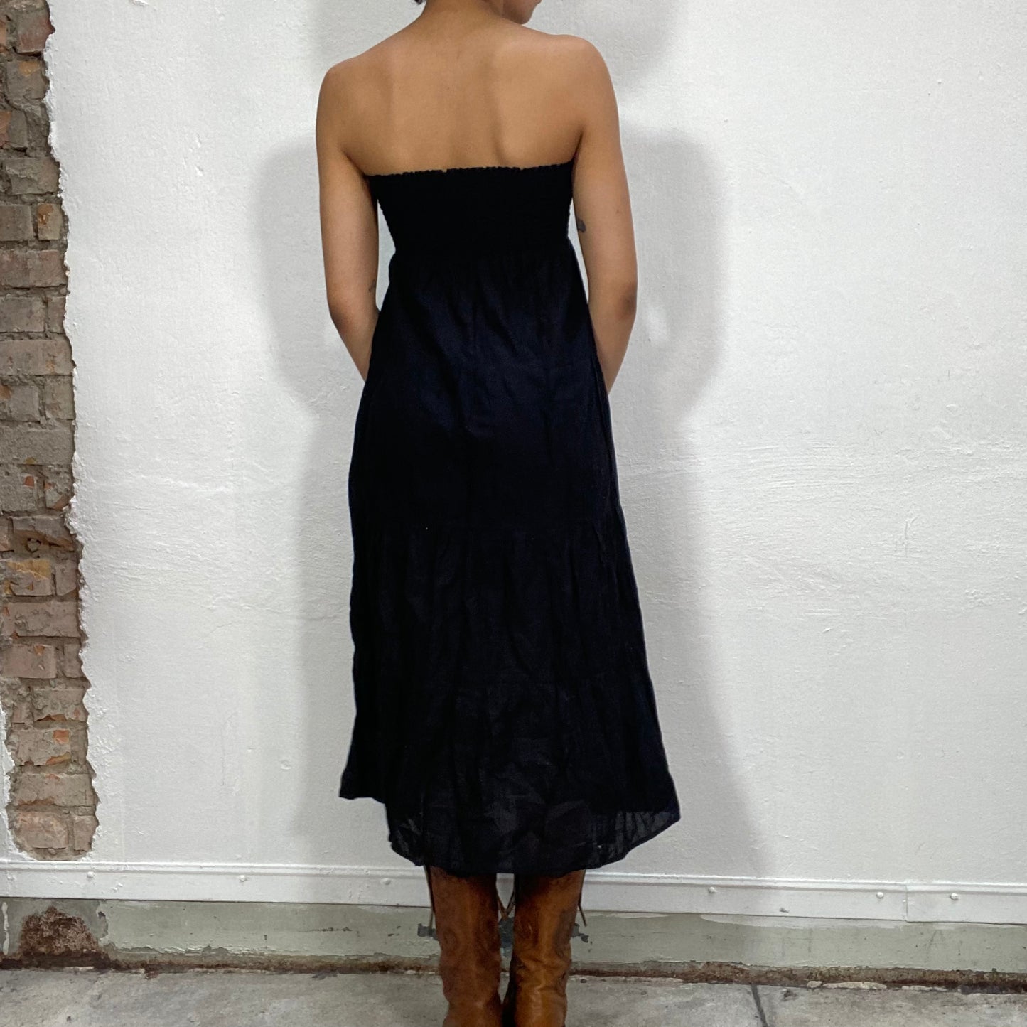 Vintage 90's Summer Black Midi Strapless Dress with Scrunched Bust Part (S/M)