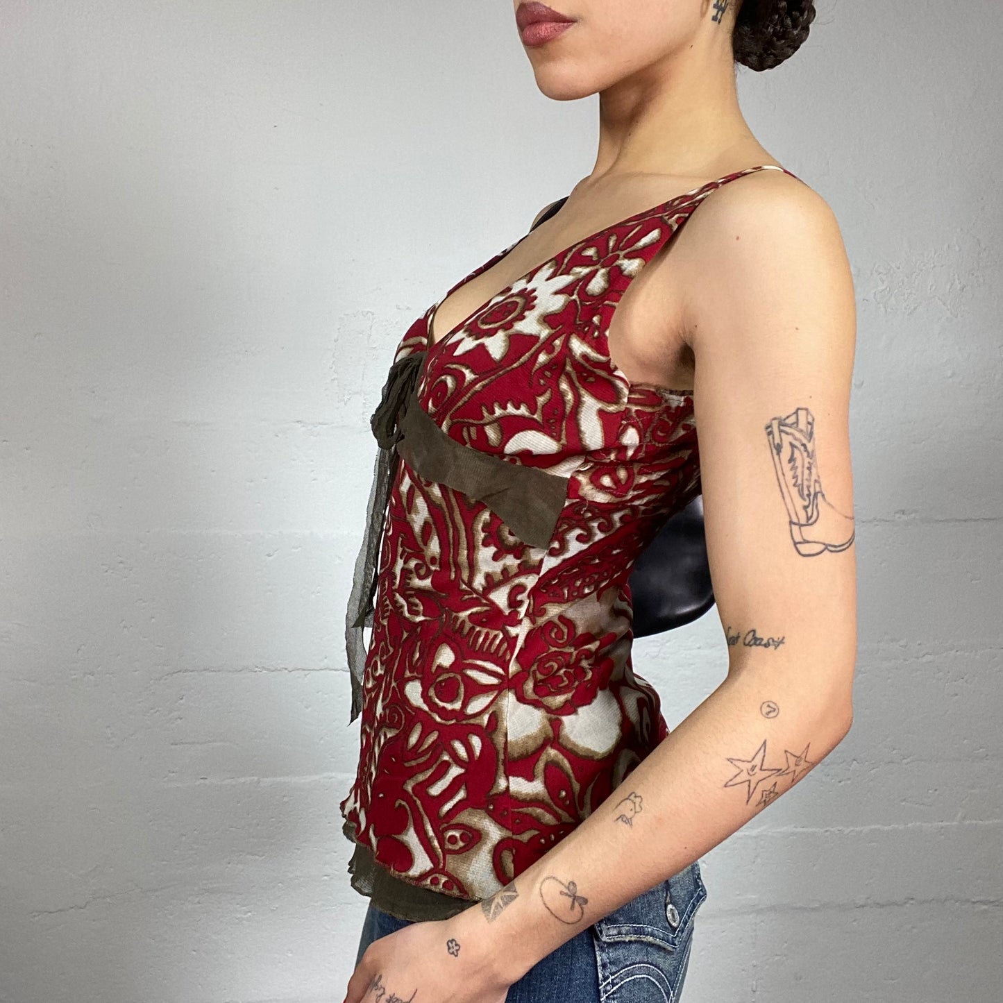 Vintage 2000's Sade Girl Beige Top with Garnet Floral Print (S)