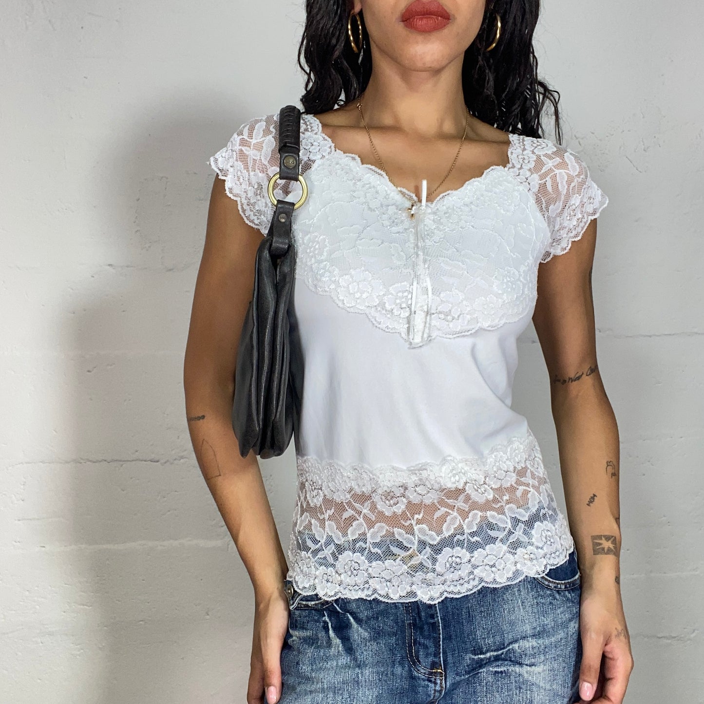 Vintage 2000's Coquette Top with Lace and Ribbon Detail (M)