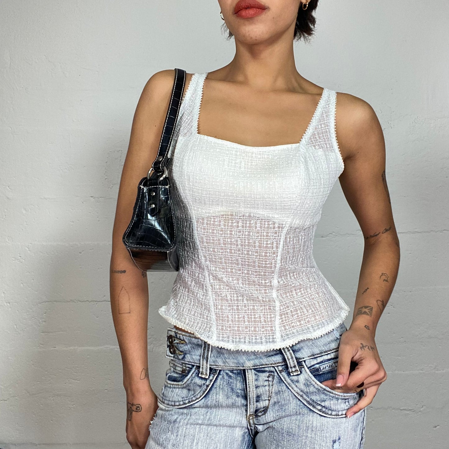 Vintage 2000's Coquette White Corset Top with Back Lace Up Detail (S/M)