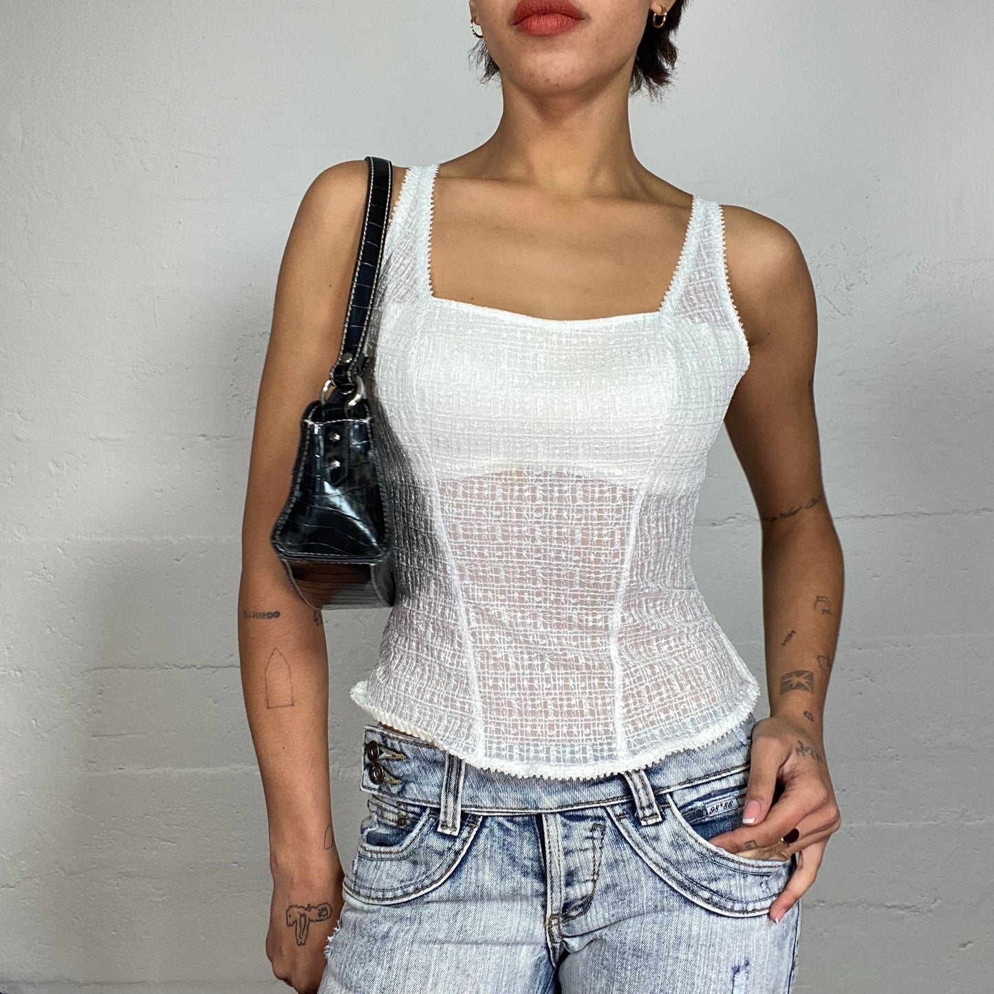 Vintage 2000's Coquette White Corset Top with Back Lace Up Detail (S/M)