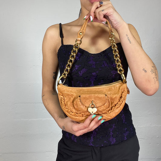 Vintage 2000's Claudio Ferrici Cow Girl Brown Leather Shoulder Bag with Golden Heart Charm Detail