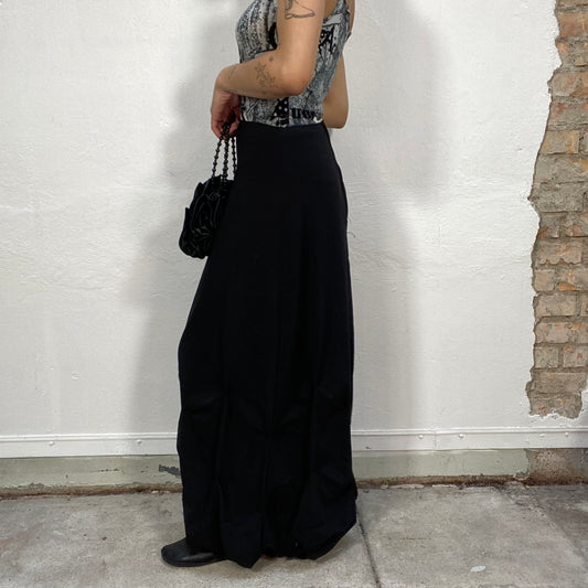 Vintage 2000's Cyber Black Maxi Skirt with Small Ruffle Details (S)