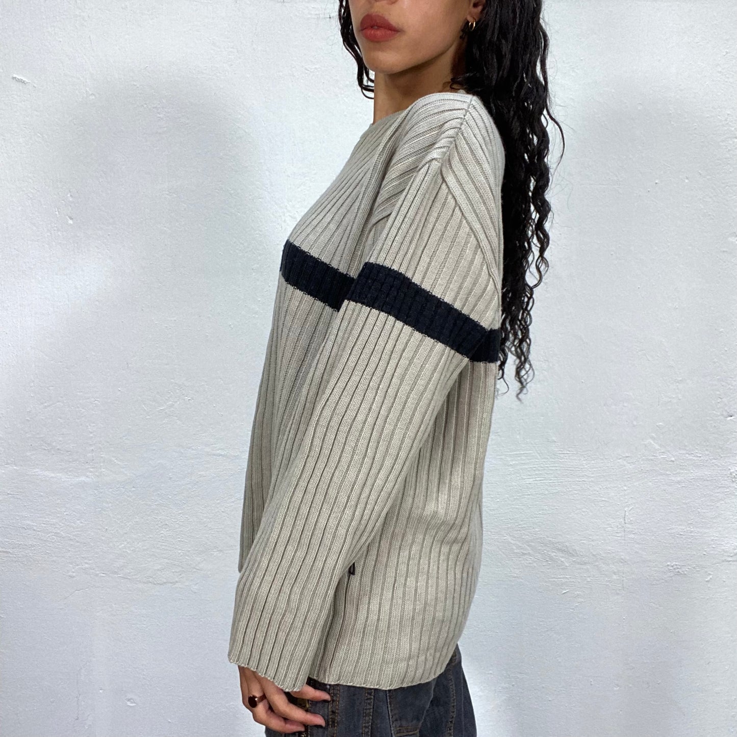 Vintage 90's Streetstyle Ribbed Grey Pullover with Black Line (XL)