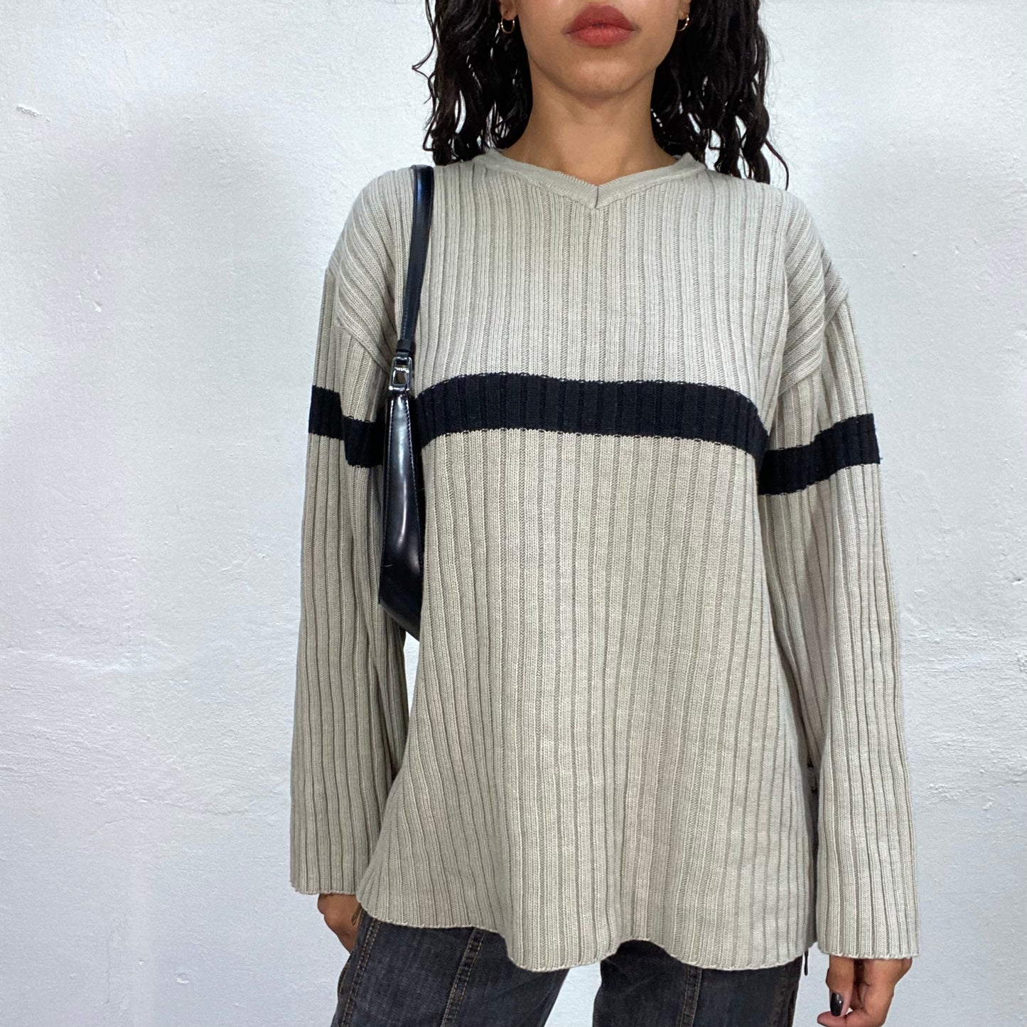 Vintage 90's Streetstyle Ribbed Grey Pullover with Black Line (XL)