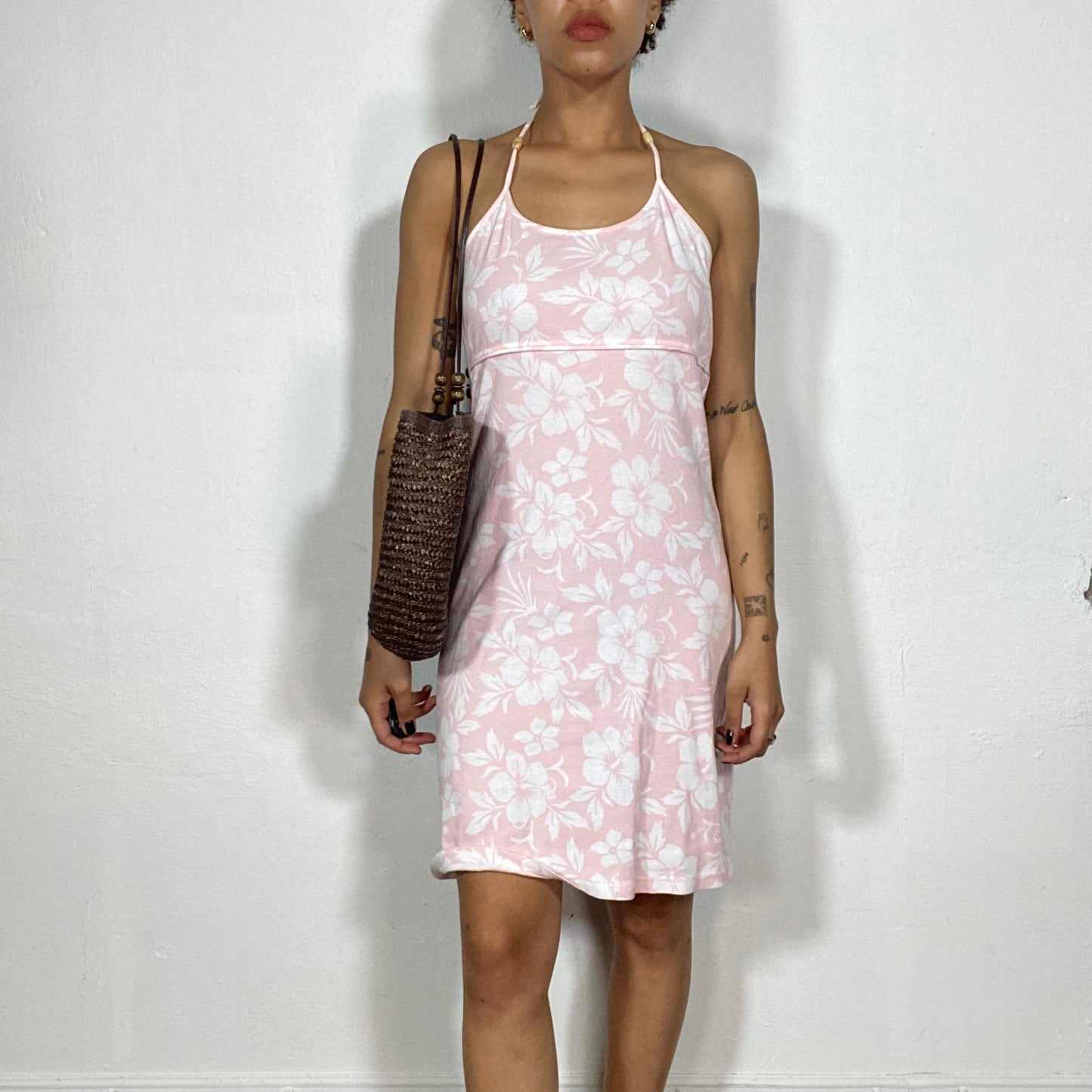 Vintage 2000's Surfer Baby Pink Hibiscus Print Halter Neck Dress (S/M)