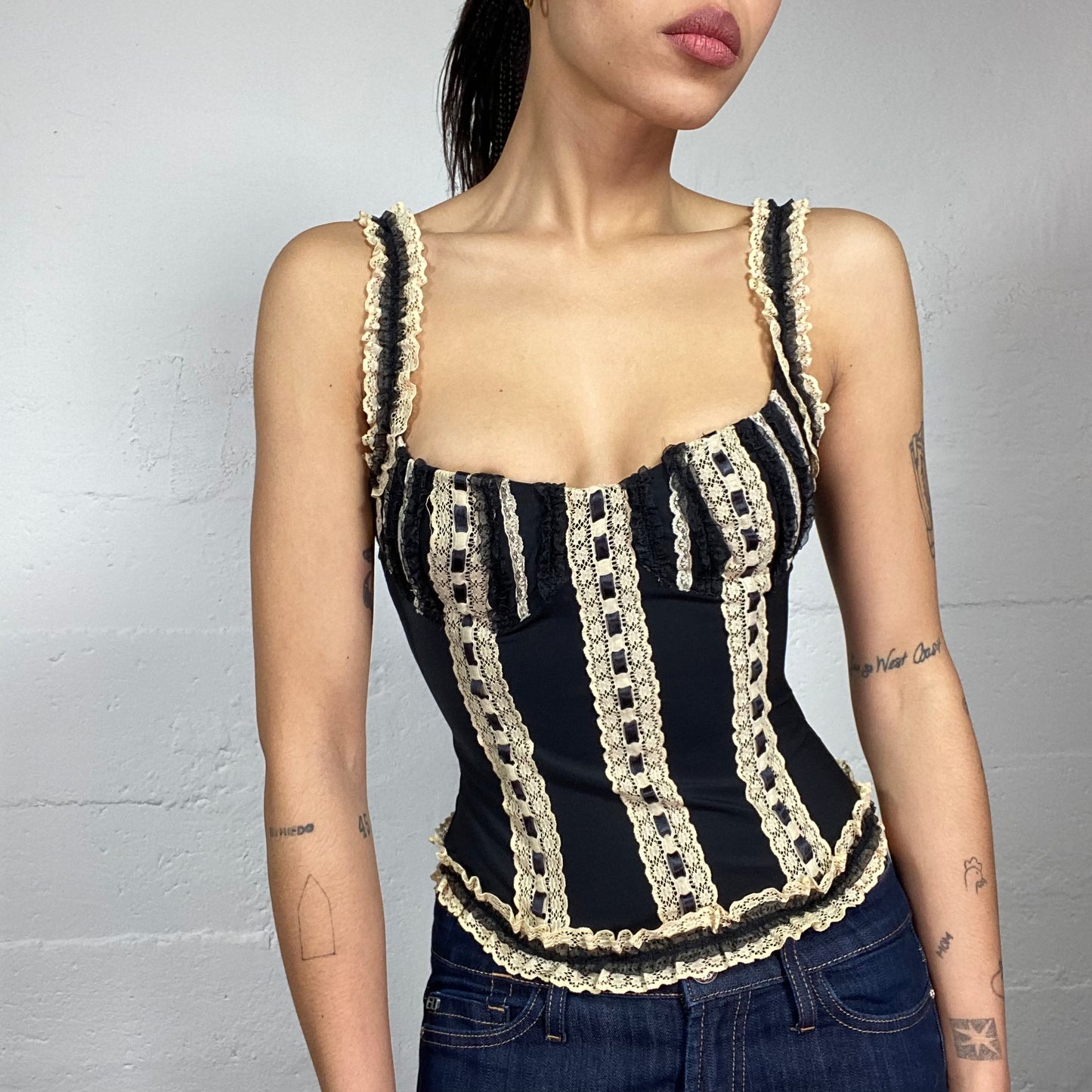 Vintage 90's Coquette Girl Black Corset Top with Off White Lace Lining Material Detail (S)