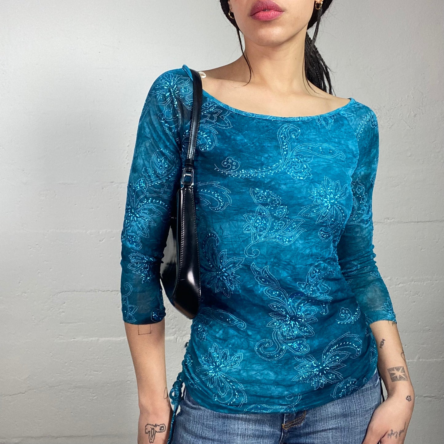 Vintage 2000's Funky Girl Blue Longsleeve Top with Paisley & Floral Print (S)