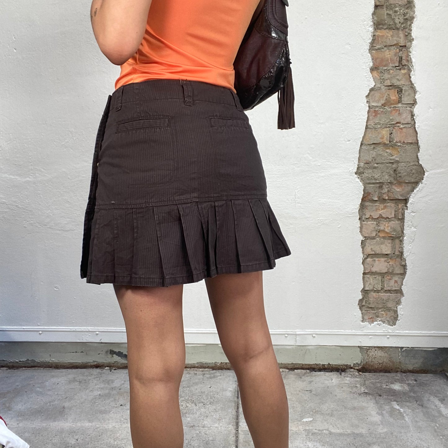 Vintage 90's Dark Academia brown Striped Mini Skirt with Bras Button Details (S)