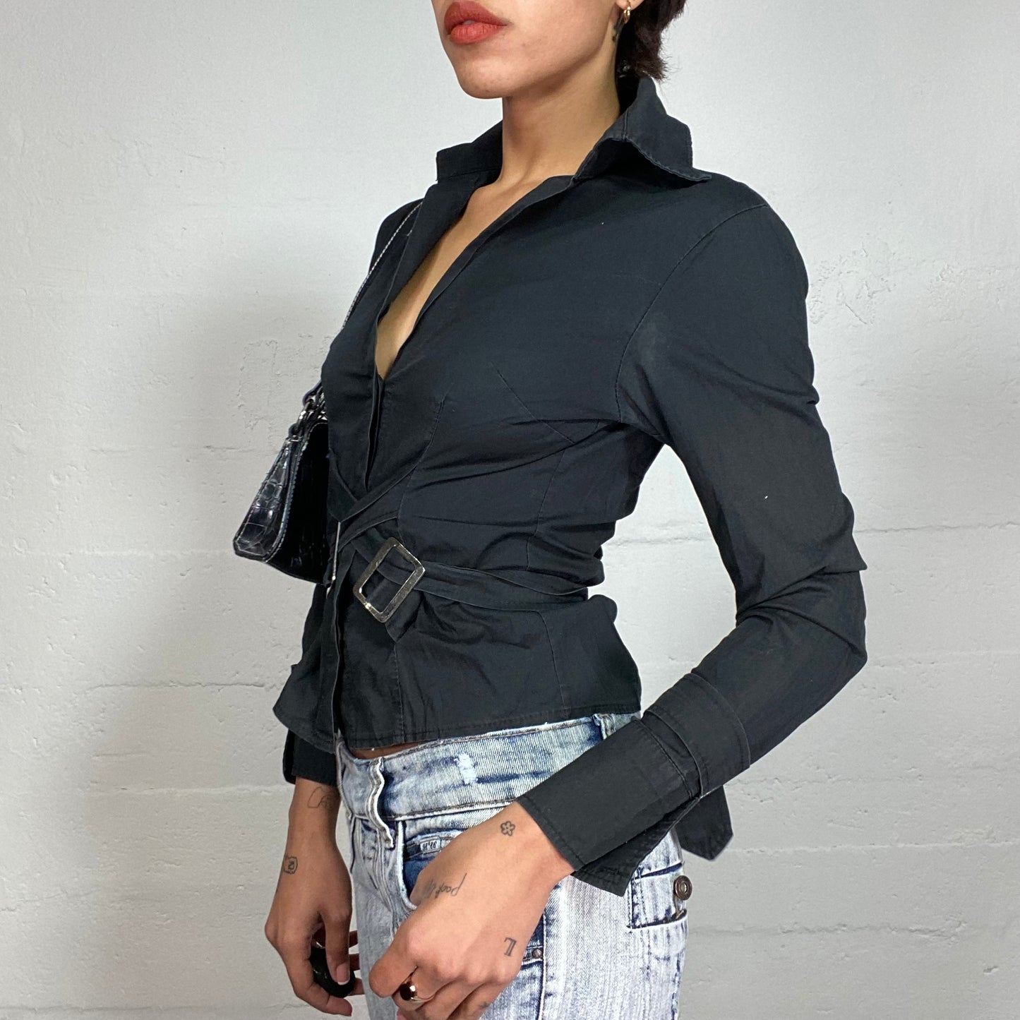 Vintage 2000's Model Off Duty Black Longsleeve Button Up Shirt with Crossed Silver Buckle Detail (S)