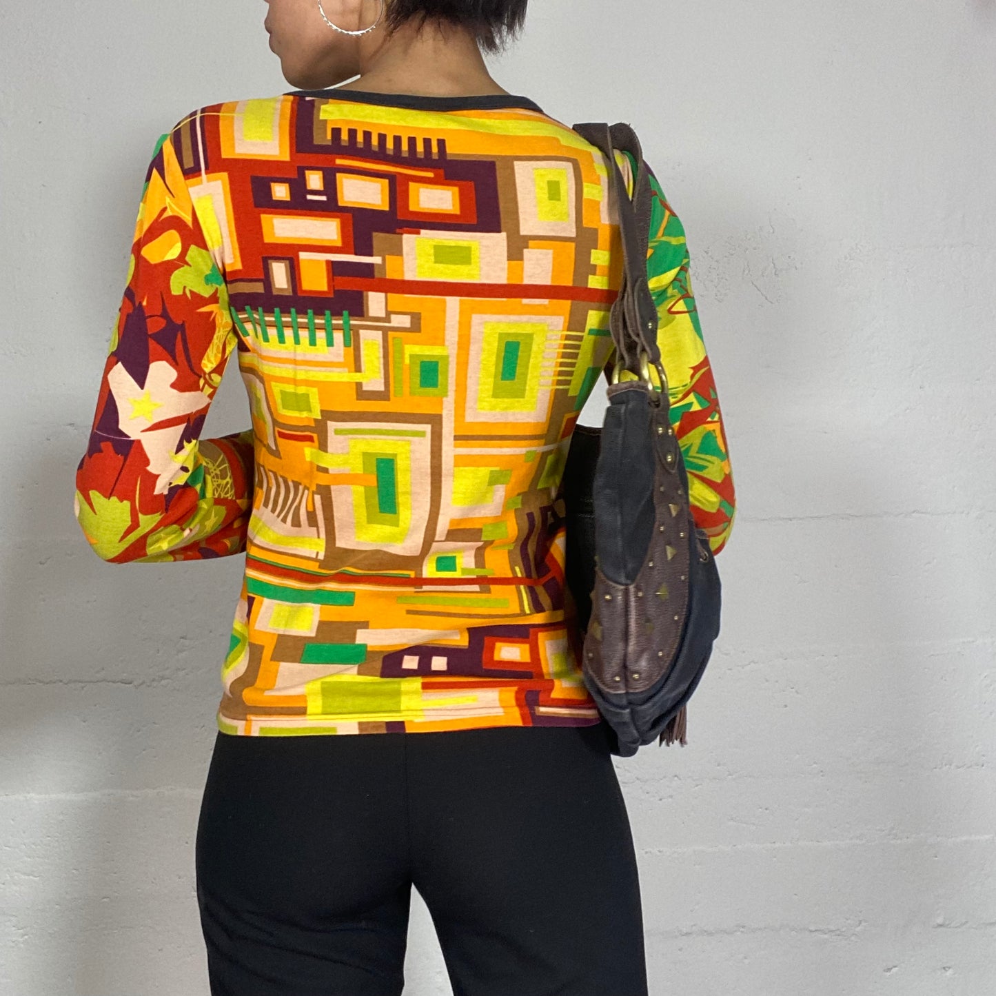 Vintage 90's Psychedelic Longsleeve Top with Woman Portrait Print (S/M)