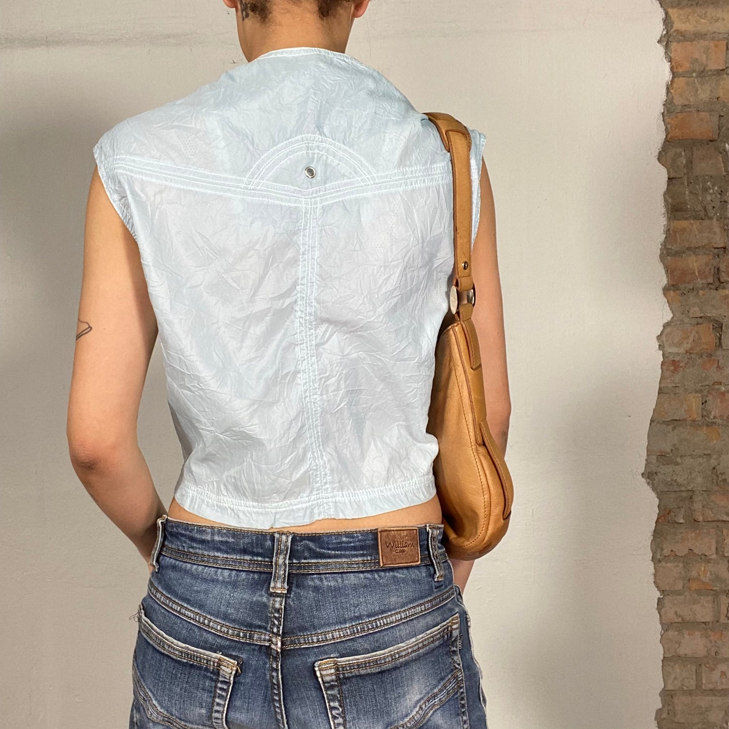 Vintage 90's Streetstyle Light Blue Vest with White Stitching (M)