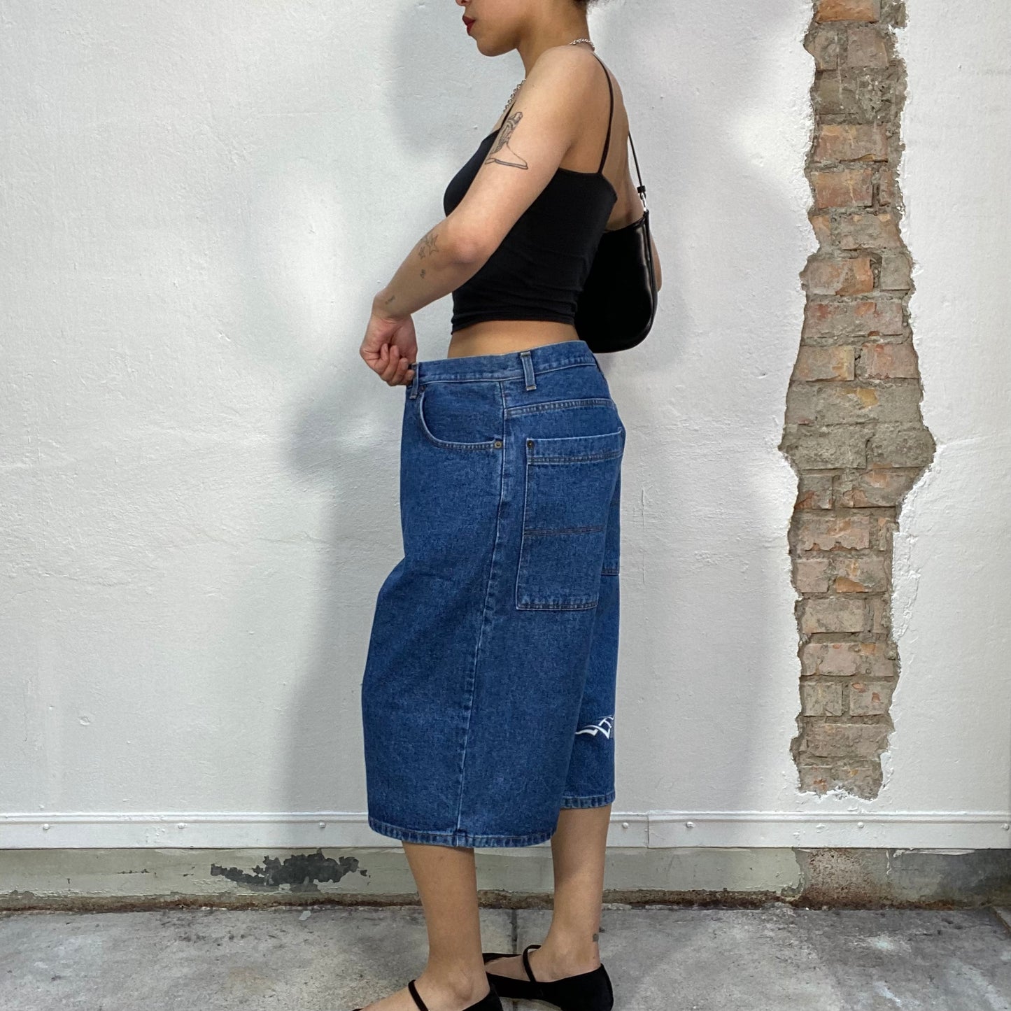 Vintage 90's Streetstyle Dark Wash Jeans Shorts with Small Tribal Print (L/XL)