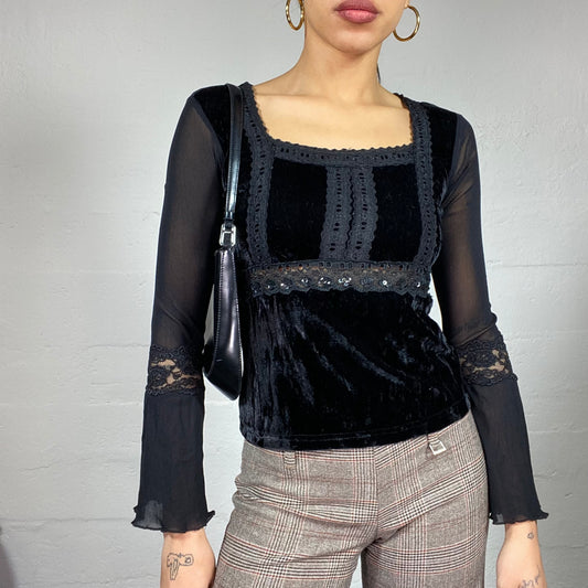 Vintage 2000's Vampy Black Velours Top with Mesh Longsleeves Detail (S/M)