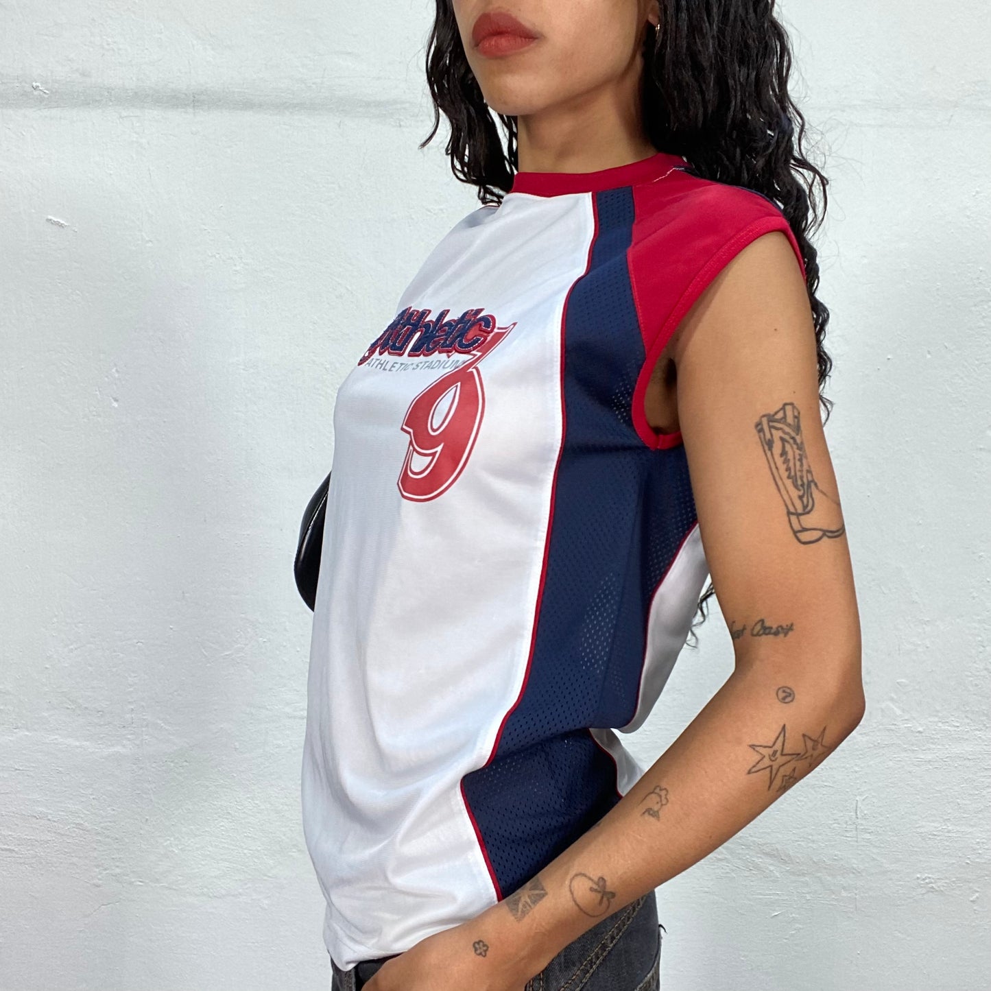 Vintage 90's Sporty White and Red Sleevless Top with "Athletic Stadium 79" Print (S/M)