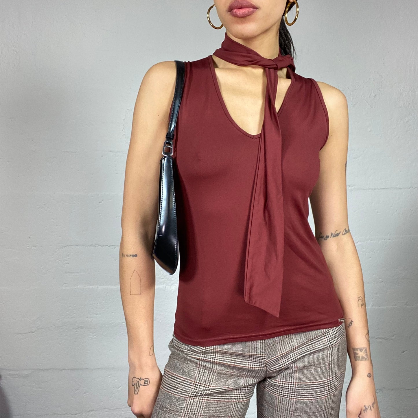 Vintage 2000's Model Off Duty Brown Top with Attached Scarf Detail (S/M)