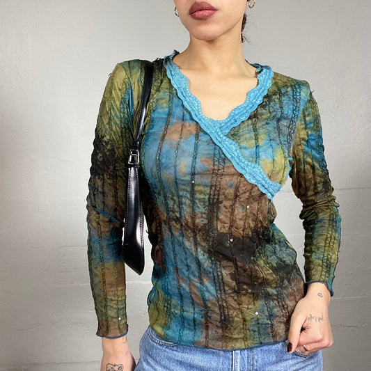 Vintage 2000's Batik Blue Longsleeve Tie Dye Top with Lace Trim Detail (S/M)