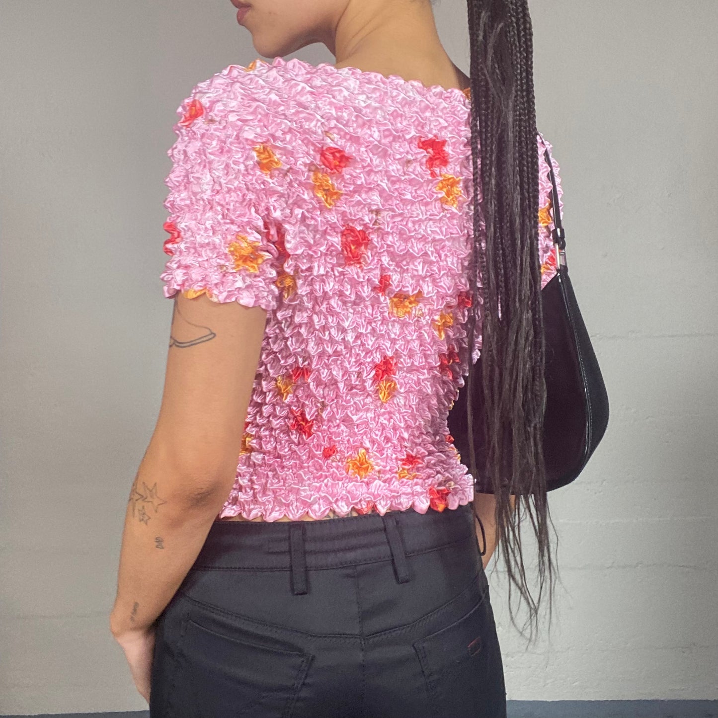 Vintage 90's Coquette Pink Popcorn Material Top with Orange Tinted Detail (S/M)