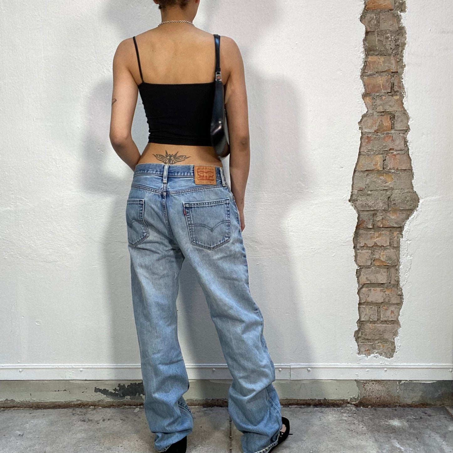 Vintage 90's Levi's Light Wash Straight Leg Jeans (M/L)