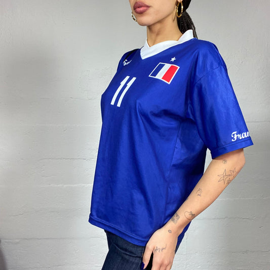 Vintage 2000's Sporty Blue Football Tee with Ferance Griezmann 11 Print (M)