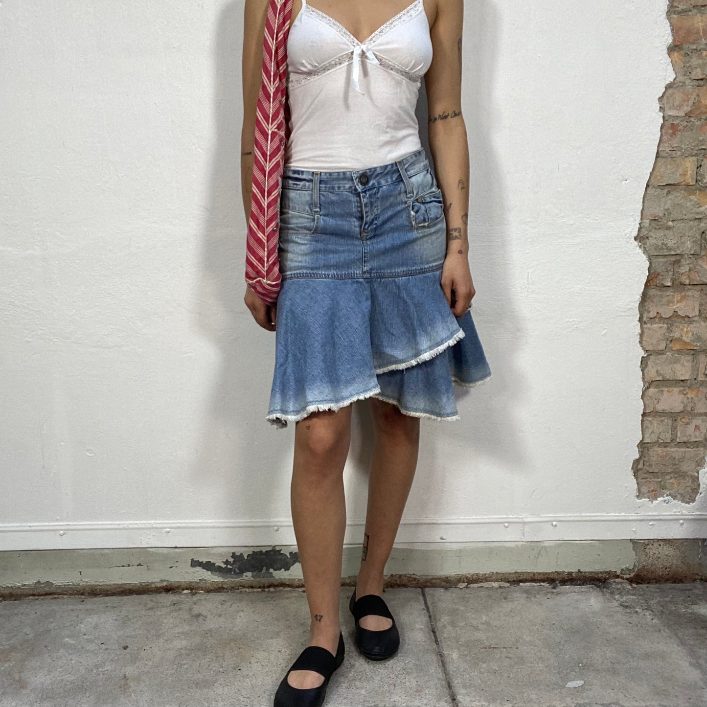 Vintage 2000's Downtown Girl Denim Layered Midi Skirt with Raw Hem (S/M)