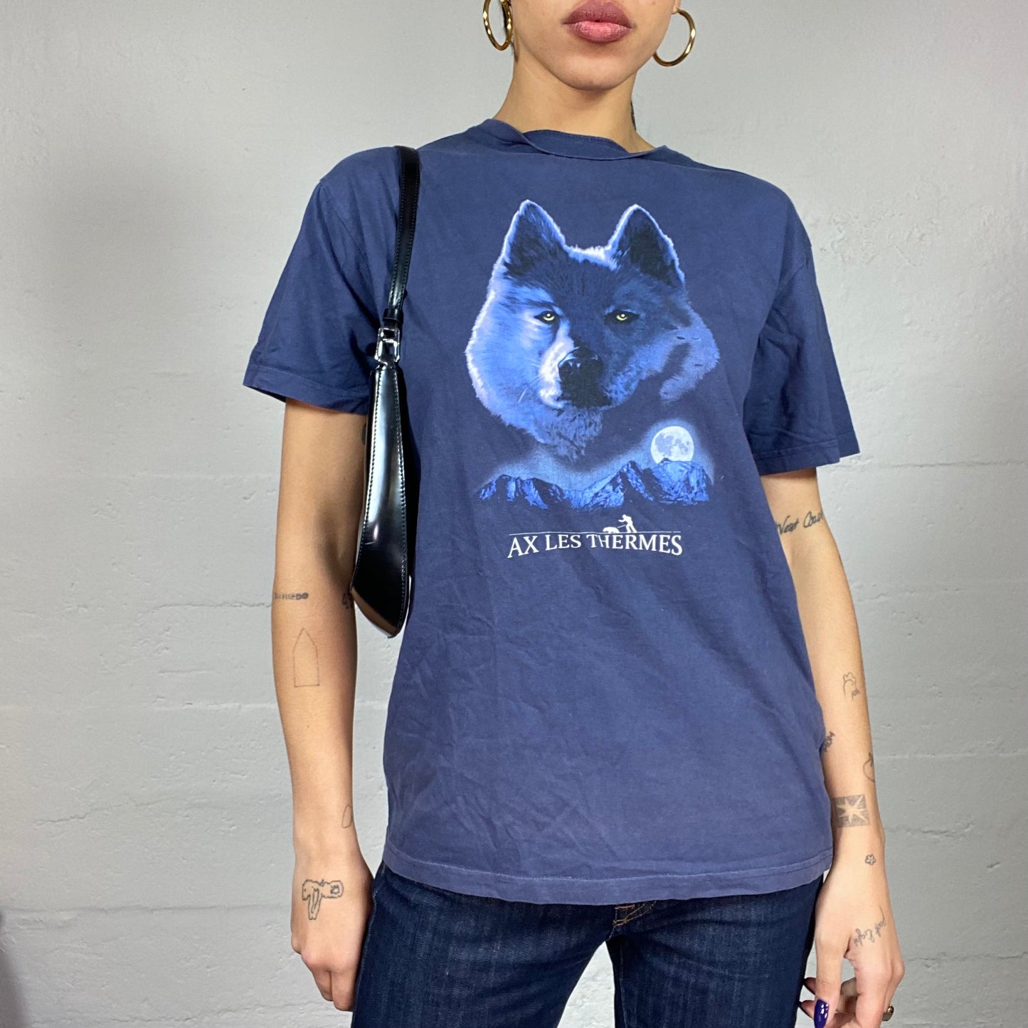 Vintage 2000's Sleaze Blue Tee with Wolfe and Moonlight Print (M)
