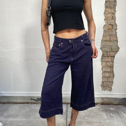 Vintage 90's Streetstyle Navy Blue Denim Capris with White Stitching (M)