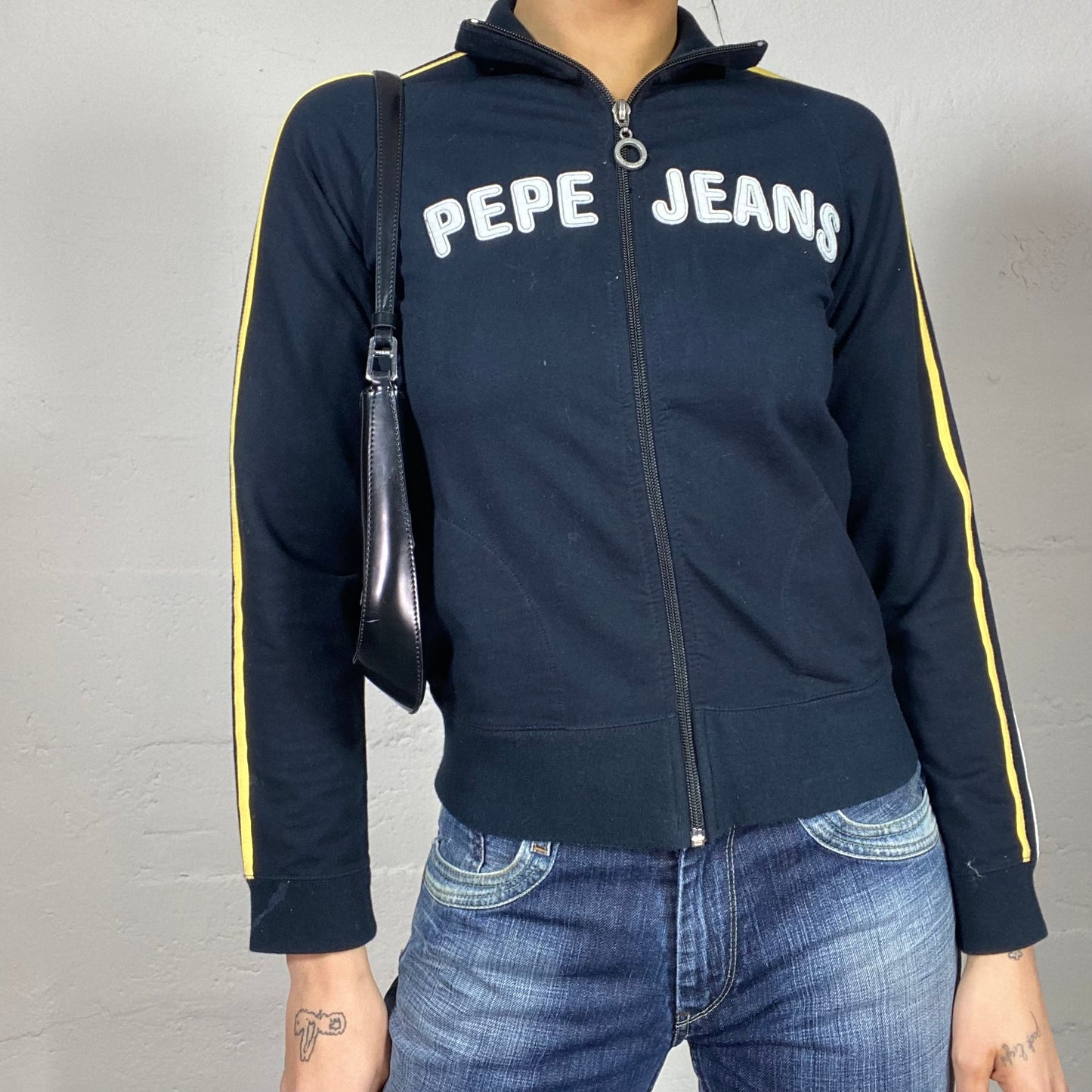 Vintage 2000's Pepe Jeans College Girl Black Zip Up Sweater with Yellow Sleeve Trims (S/M)