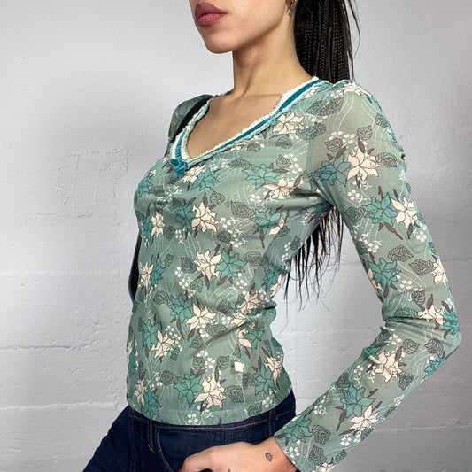 Vintage 90's Coquette Girl Blue Longsleeve Top with Floral Print (S)