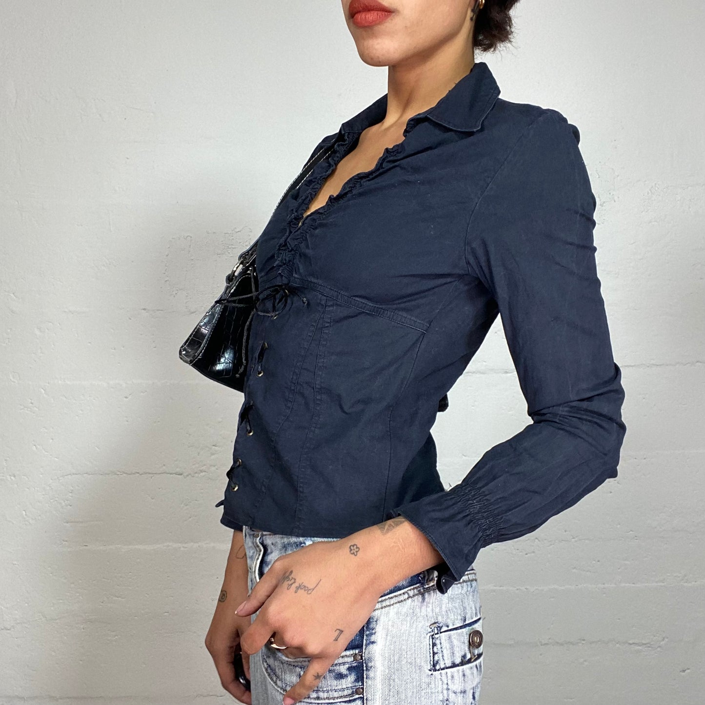 Vintage 2000's Model Off Duty Black Longsleeve Lace Up Shirt with Frilled Collar Detail (S)