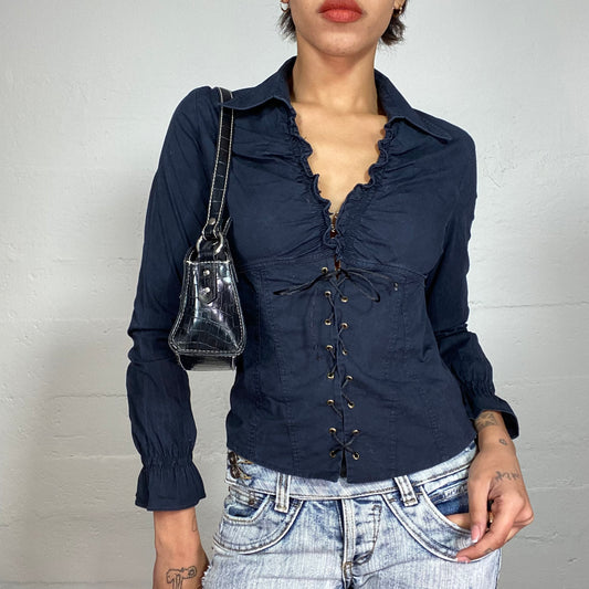 Vintage 2000's Model Off Duty Black Longsleeve Lace Up Shirt with Frilled Collar Detail (S)