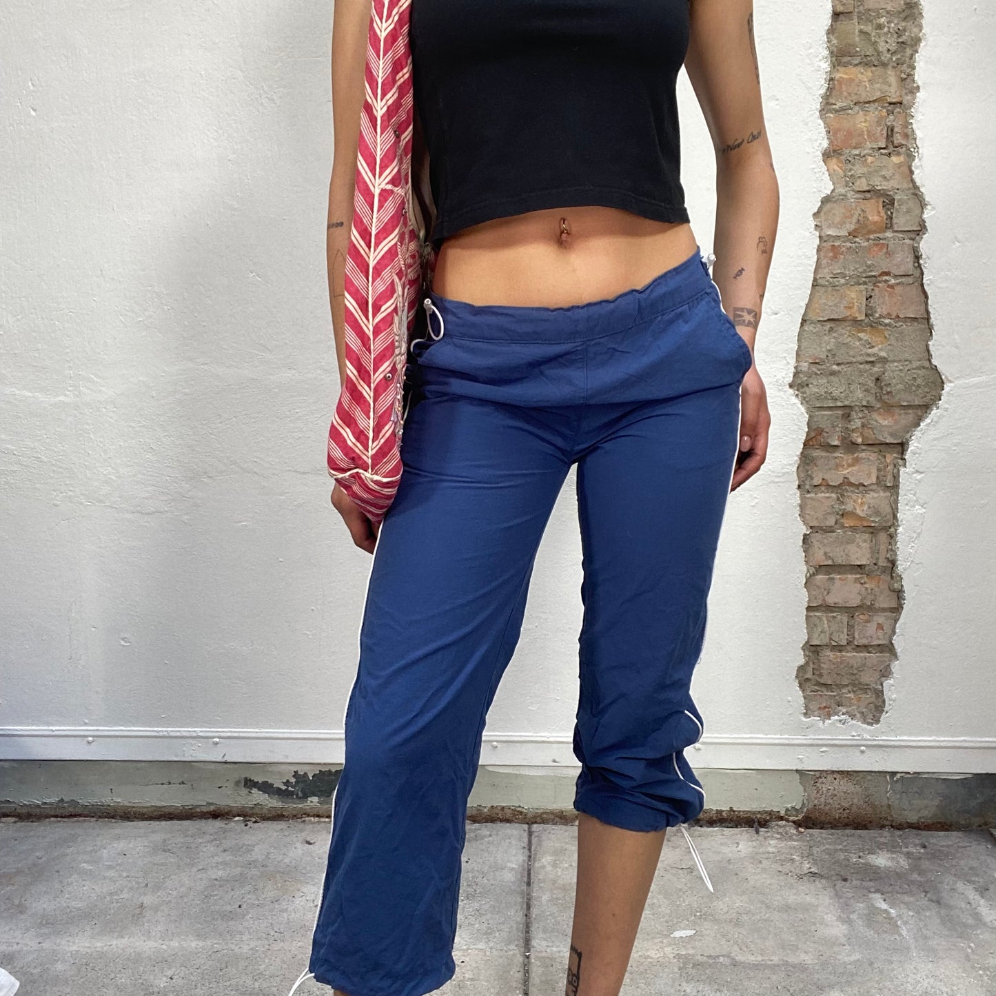 Vintage 90's Sporty Blue Capris with White Side Stripe (S)