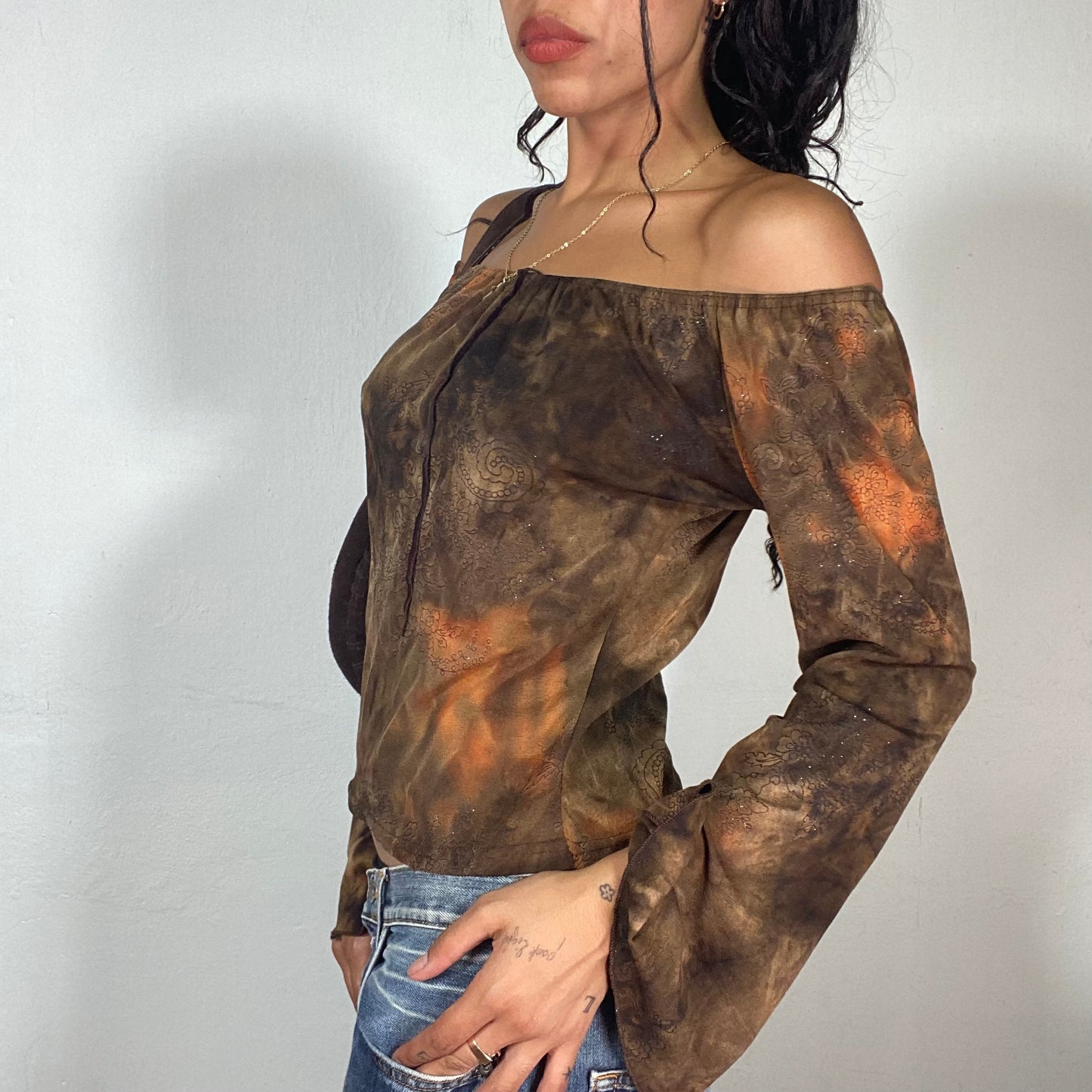 Vintage 90's Boho Girl Brown Off Shoulder Longsleeve Blouse with Tie Dye Orange Print (S)