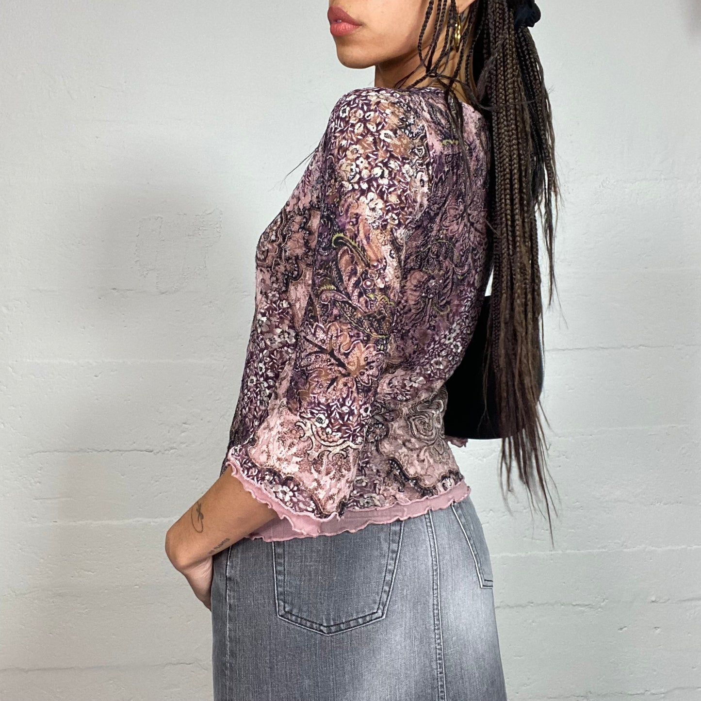 Vintage 2000's Boho Pink Longsleeve Top with Fall Floral Print (S/M)