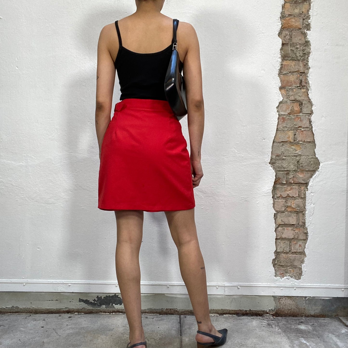 Vintage 2000's Clip Solo Classic Red Tube Skirt with Belted Waist Detail (S)