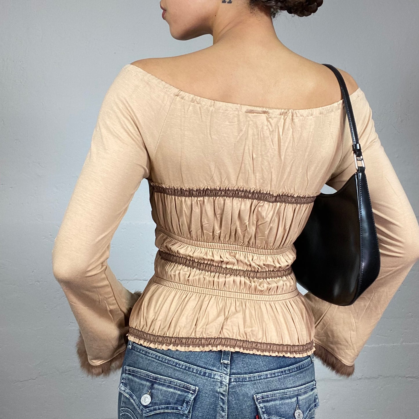 Vintage 2000's Fairy Beige Longsleeve Blouse Top with Brown Fur Trim Detail (S)