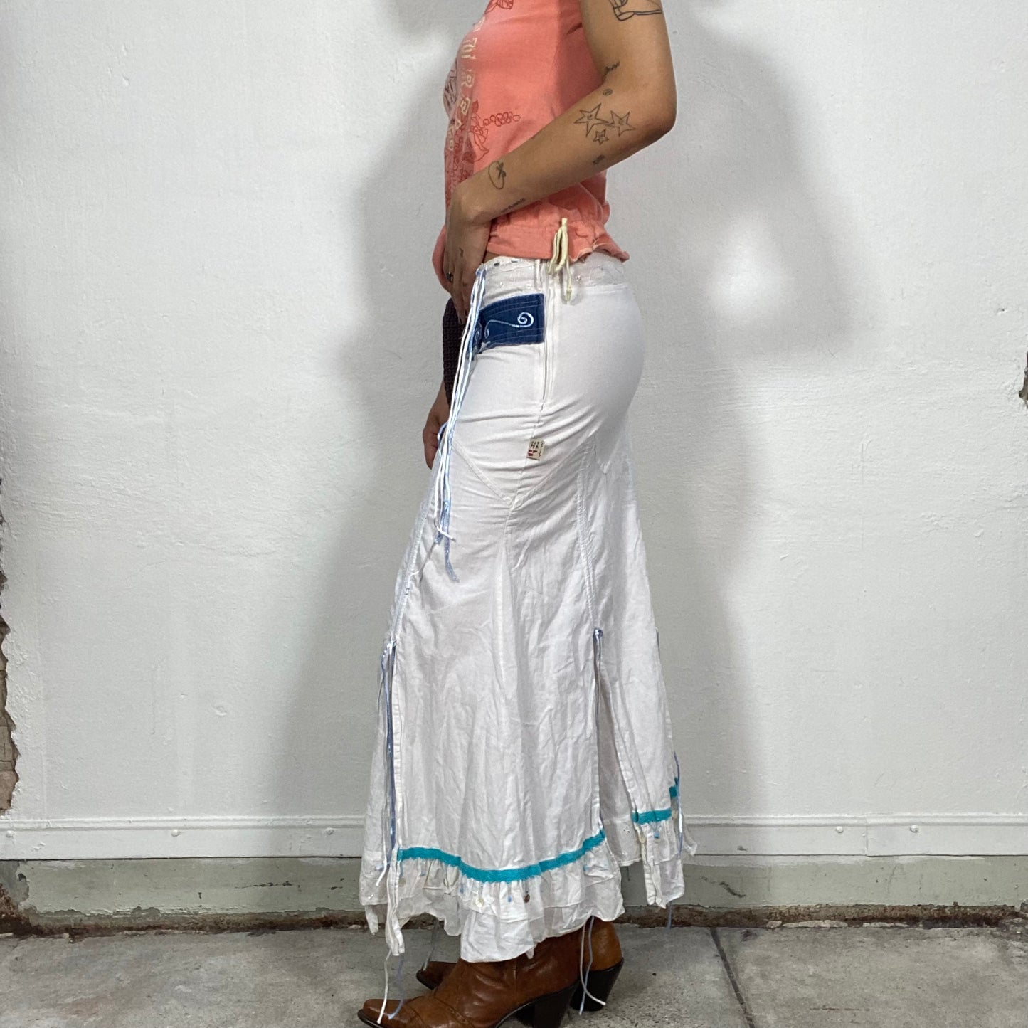 Vintage 90's Indie Sleaze White Maxi Shirt with Ruffle and Embroidery Details (S)