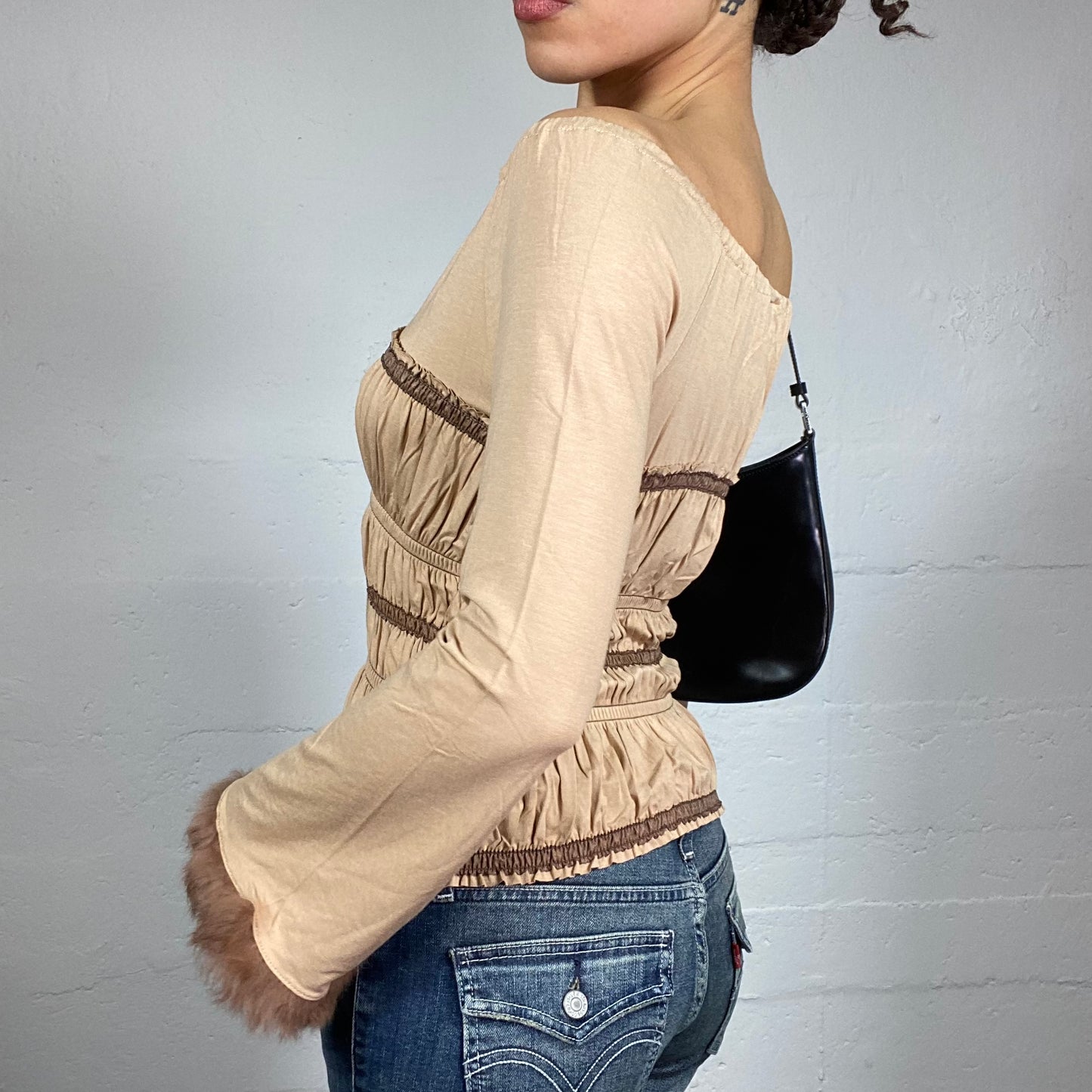Vintage 2000's Fairy Beige Longsleeve Blouse Top with Brown Fur Trim Detail (S)
