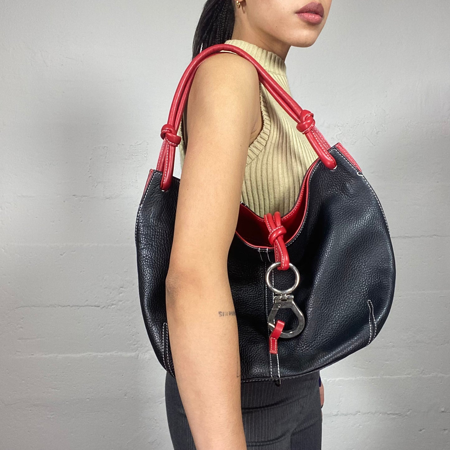Vintage 2000's Model Off Duty Black Leather Shoulder Bag with Red Straps Detail