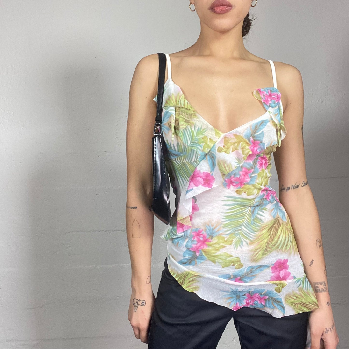 Vintage 2000's Festive White Top with Colourful Maxi Floral Print (S)