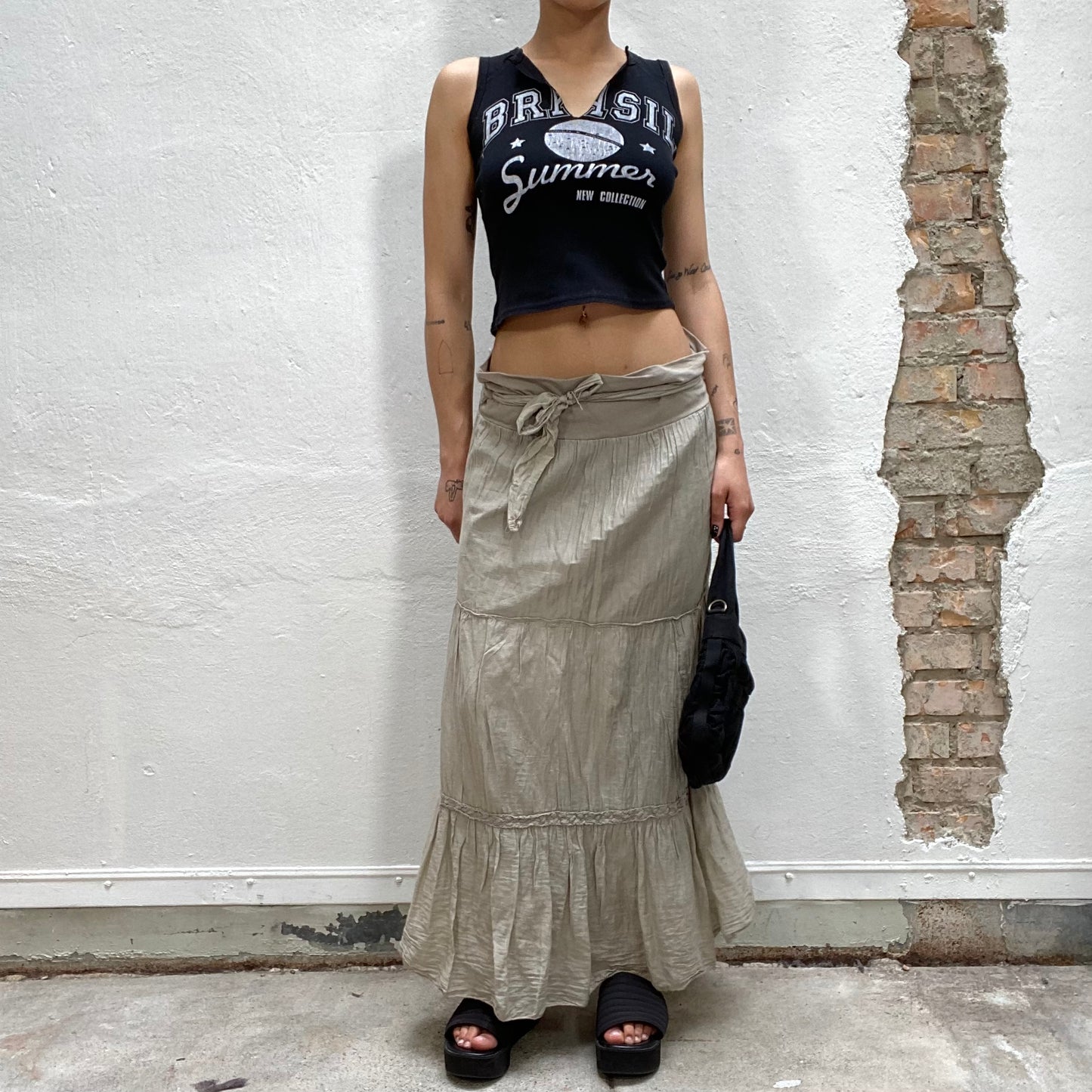 Vintage 2000's Indie Khaki Maxi Skirt with Jersey Waist Band (M)