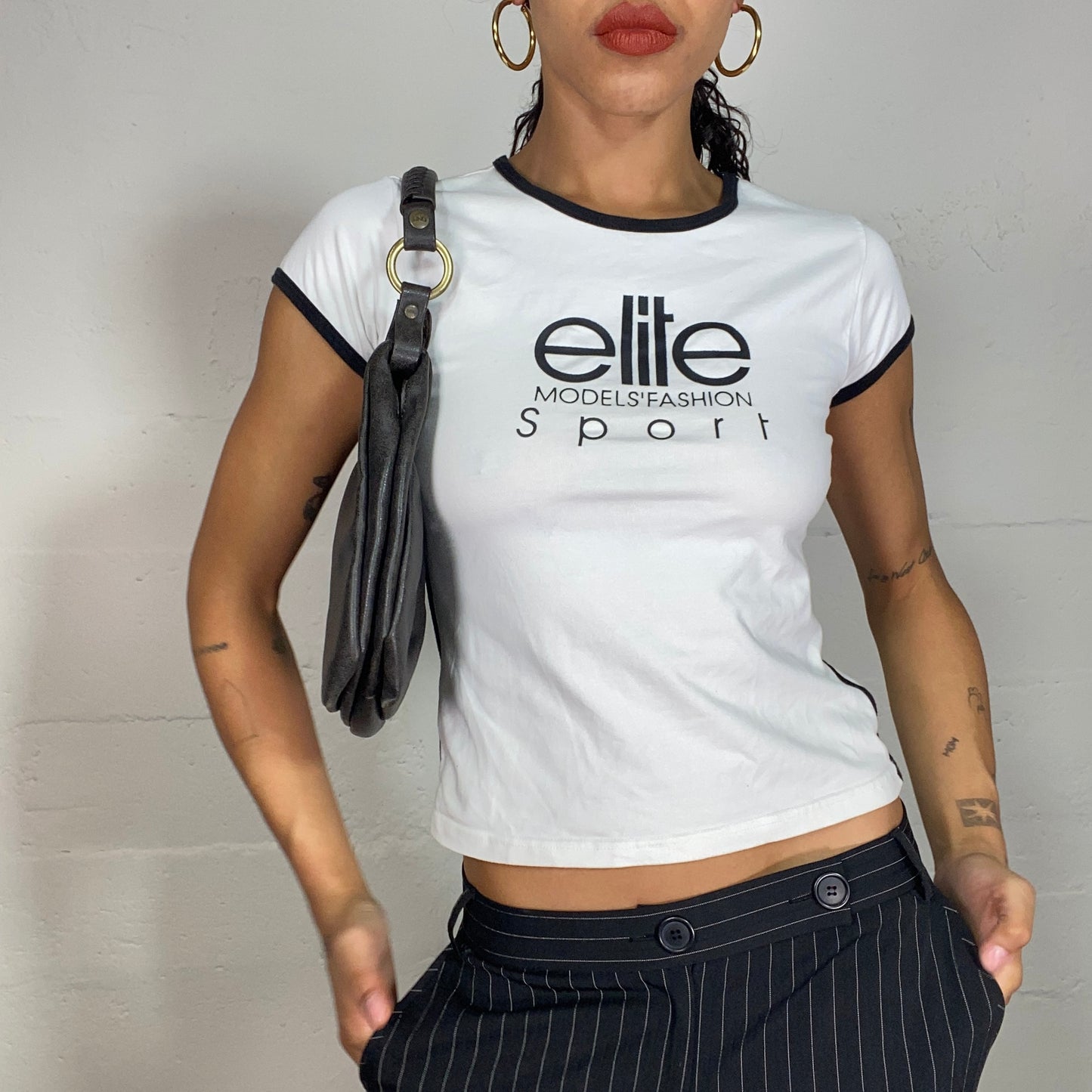 Vintage 90's Elite Model Off Duty White Top with Black Trim and Print (S)