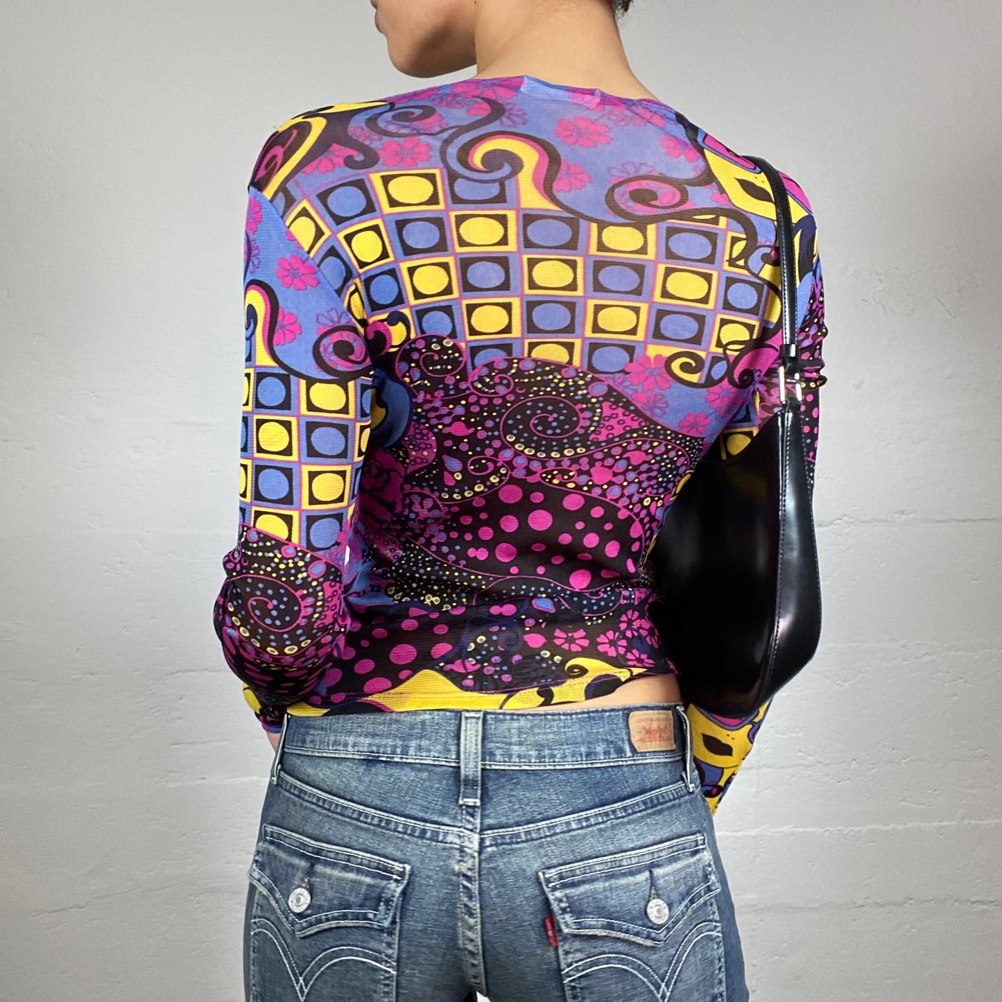 Vintage 2000's Funky Girl Black Mesh Lonngsleeve Top with Wavy Print (S)