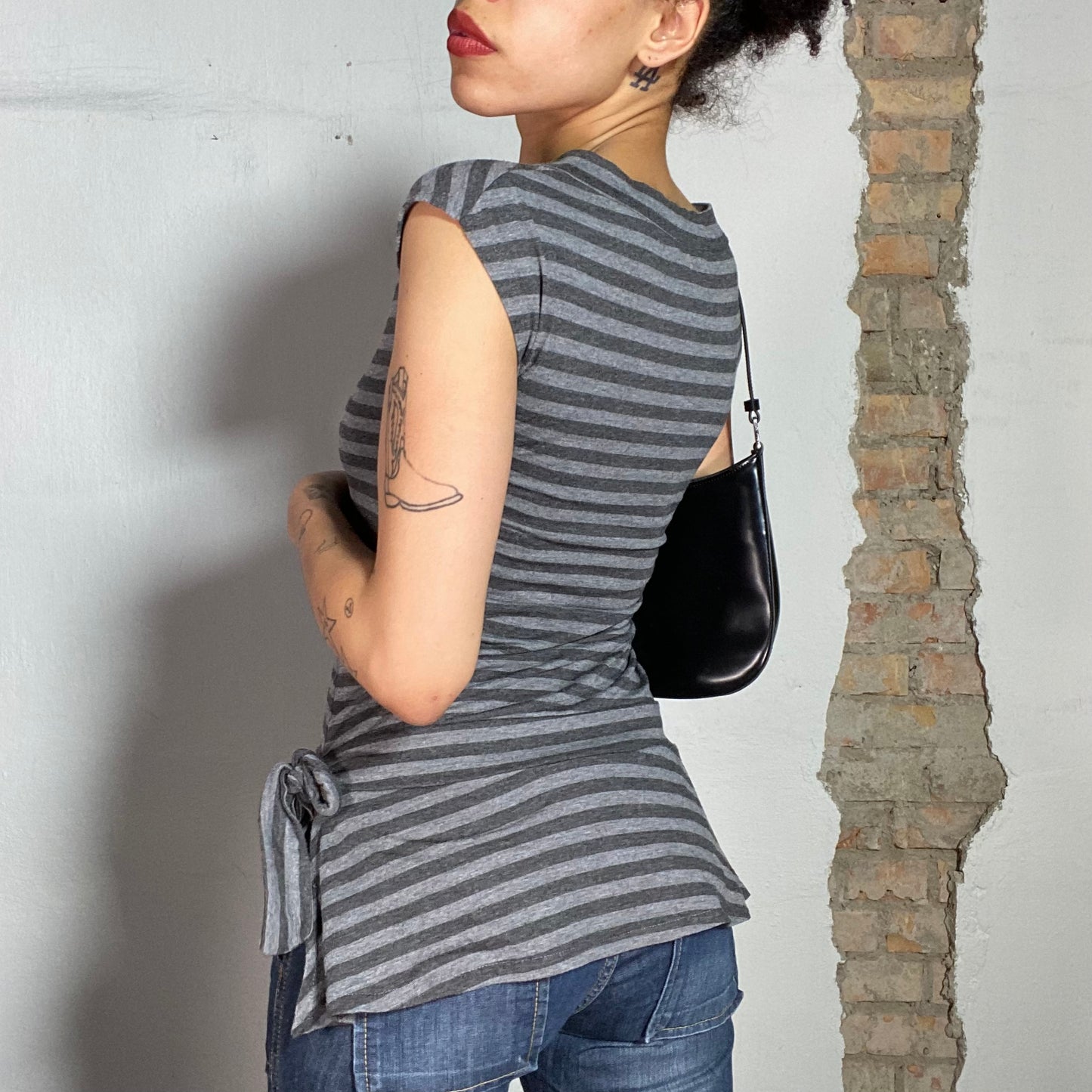 Vintage 2000's Sleaze Grey Striped V-Neck Long Shirt (S)