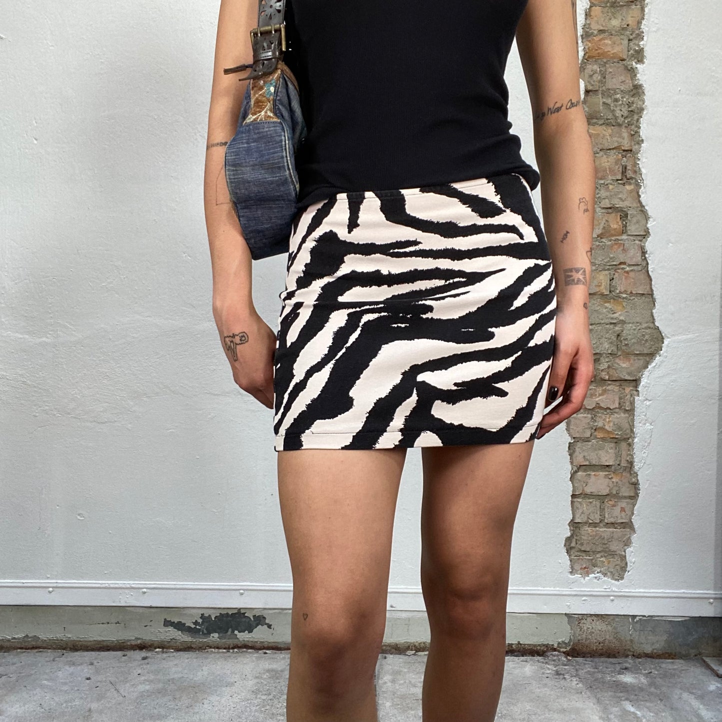 Vintage 2000's Sleaze Tube Mini Skirt with Zebra Print (XS)