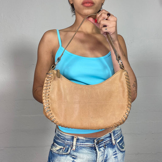 Vintage 2000's Cow Girl Brown Leather Shoulder Bag with Seam Detail